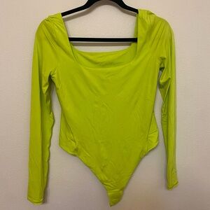 Lululemon Wundermost UltraSoft Nulu Square-Neck Long-Sleeve Bodysuit Lichen Lime